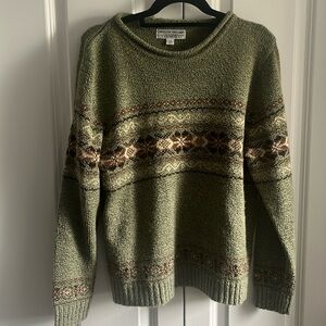 Women’s Sweater Size L